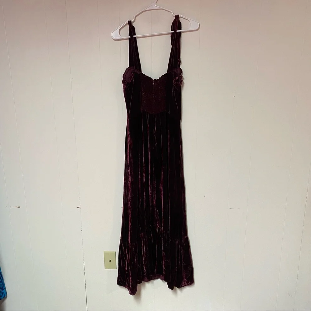 Reformation Antoinette Dress Red Velvet 8 - Picture 8 of 11